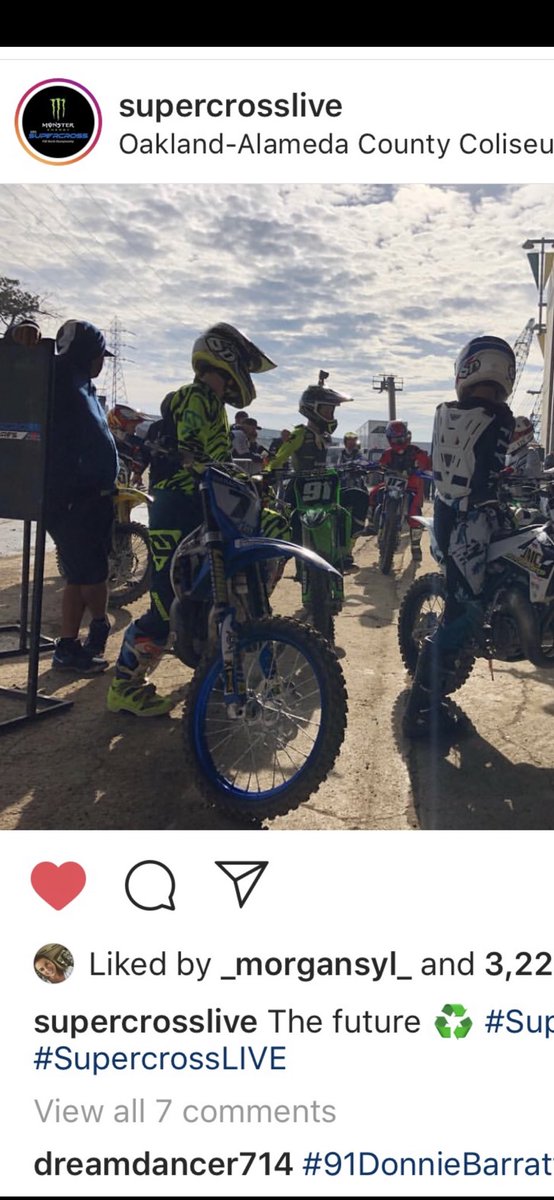 Oakland was tough new motor, jetting issues, hanging with Jett and Fam @RaceKawasaki @PCraceteam @maxxistires @acerbisusa @SupercrossLIVE @TianaFalls700