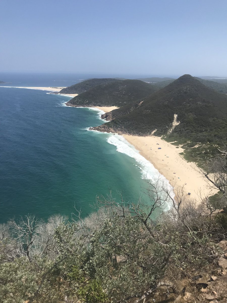 Stephhibb's tweet photo. Sunsets ✅ Beer ✅Hiking ✅ = Great Aussie weekend #aussielife -#travel https://t.co/i55c14lsLv