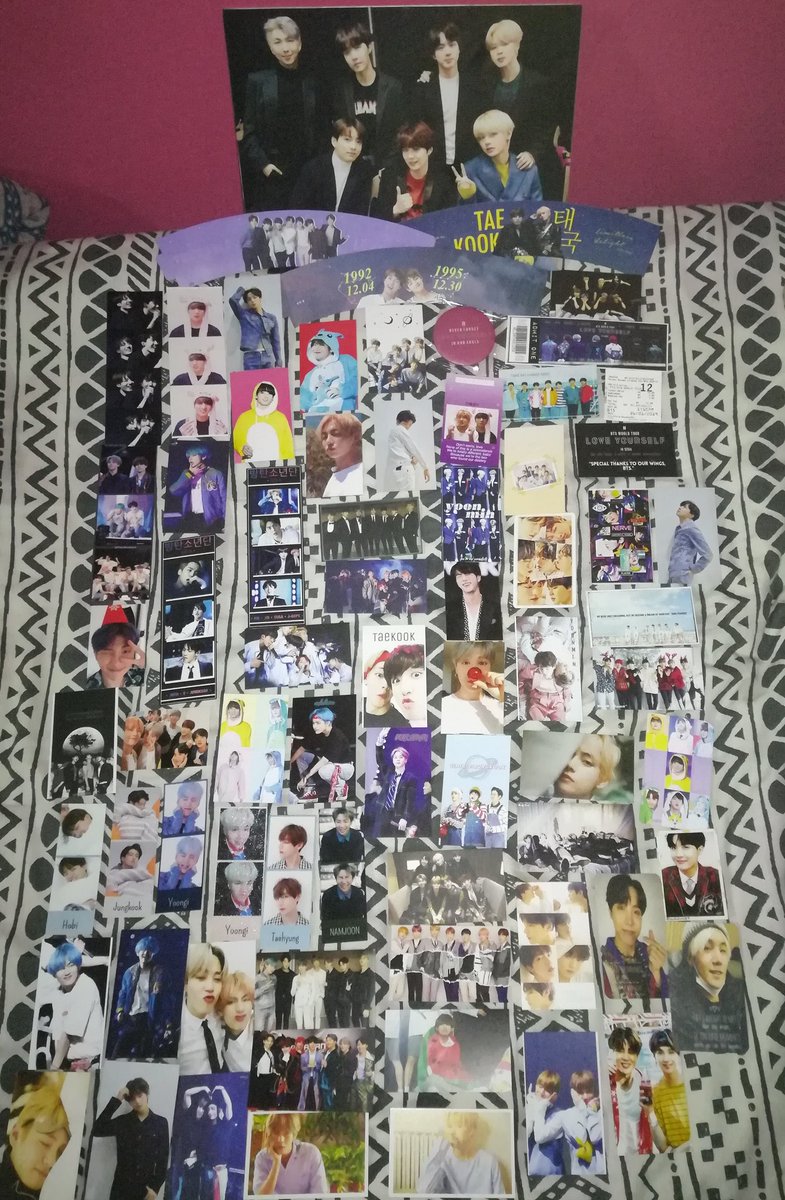 avomochi99's tweet photo. The amount of freebies eye- I may need some time to sort this out... Thank you to all that gave me these ๐ all are too beautiful and Im lacking time to mention so just thank you to all ๐๐ #EvidenceOfFateinMY
pics down in smol thread again ๐โฌ๏ธ https://t.co/WEeQYJqi7f