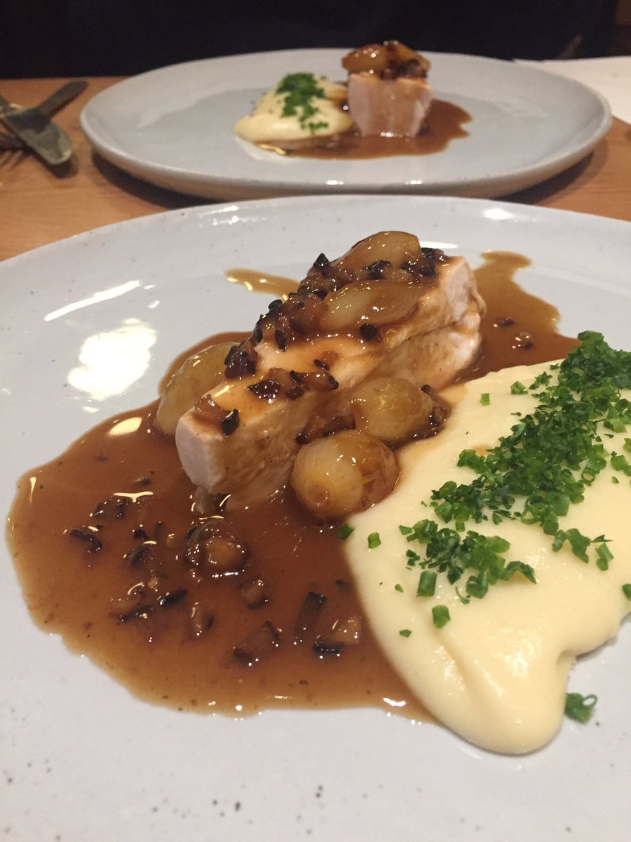 Jenn Souks tweet media