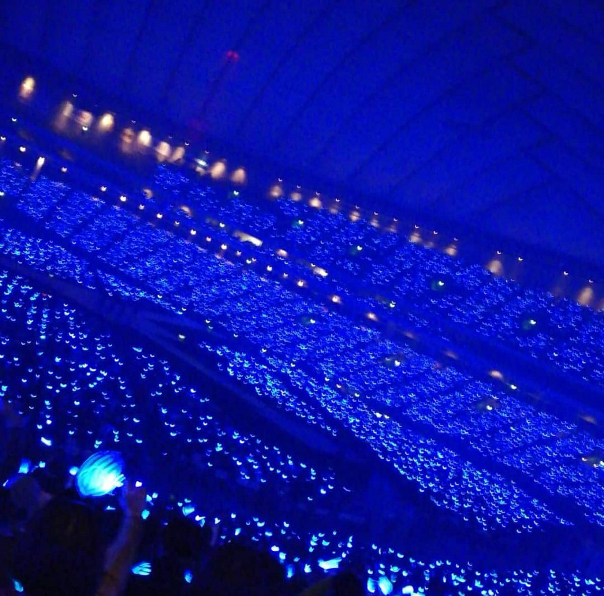 LVZbC4DYUij04e6's tweet photo. #SJ_KKBOX_MusicAward
#SuperJunior_KKBOX_ArtistOfTheYear
@SJofficial

SJ ！ like this！Our best Oppa！congratulation！🎉💙💙 https://t.co/adTX0daZOY