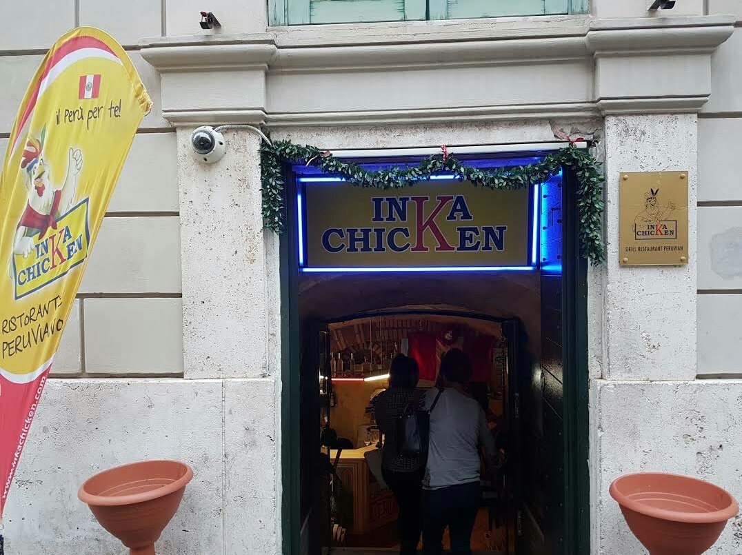 ShinWorld8's tweet photo. Inka Chicken
روما 
#shinworld #shintaly #shinrome #ايطاليا #روما  #مطاعم
#أكثر_مما_تراه_العين #كم_تبلغ_ثروتك_حاليا #ام_كلثوم_في_العلا #قدام_يالأبيض #وين_تتمنا_تسافر https://t.co/T5NLcMPtz2