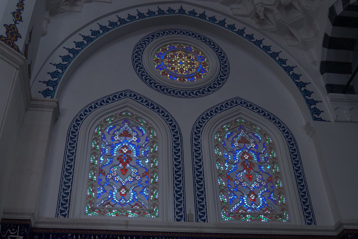 凛ちゃんパパ No Twitter イスラムモスクのステンドグラス 東京ジャーミイ モスク ステンドグラス 写真撮るのが好きな人と繋がりたい 写真が好きな人と繋がりたい Sonya6500 Sel2470gm