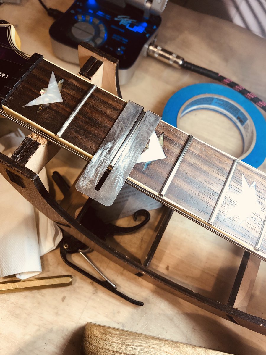 AZGuitartech's tweet photo. Schecter with fret buzz #jessedeandesigns #guitartech #guitars #guitarrepair #luthier #setup #stewmac #peterson #musicnomad #schecter #fretbuzz Jesse Dean Designs 663 west ave I lancaster, ca. 93534 661-434-7146 avguitartech@yahoo.com https://t.co/I1jmWBSkrC