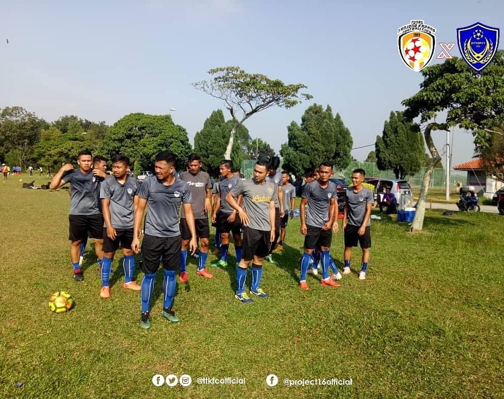 fakhrursaidz's tweet image. 26/01/2019 | Full Time
.
KB Jalan Nanas 0 v 0 Tunas Tanjong Karang FC
.
#TTKFC #PROJECT16 #FAS
