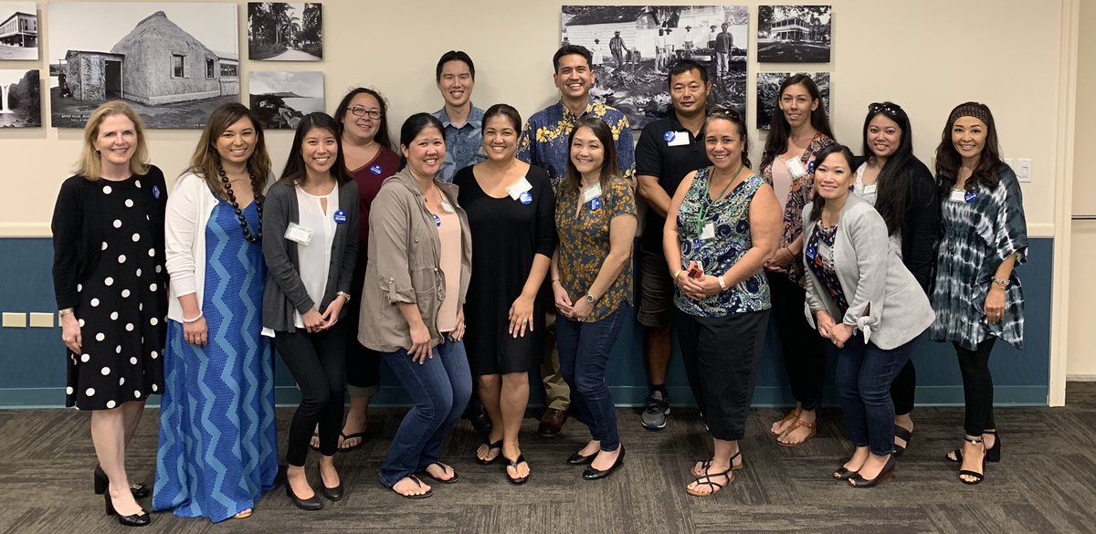Mahalo <a href="/Chaminade_Univ/">Chaminade News</a> for a great counselor event (👍🏻 Alumni!) and for hosting the <a href="/HawaiiACAC/">Hawai’iACAC</a> EBoard!