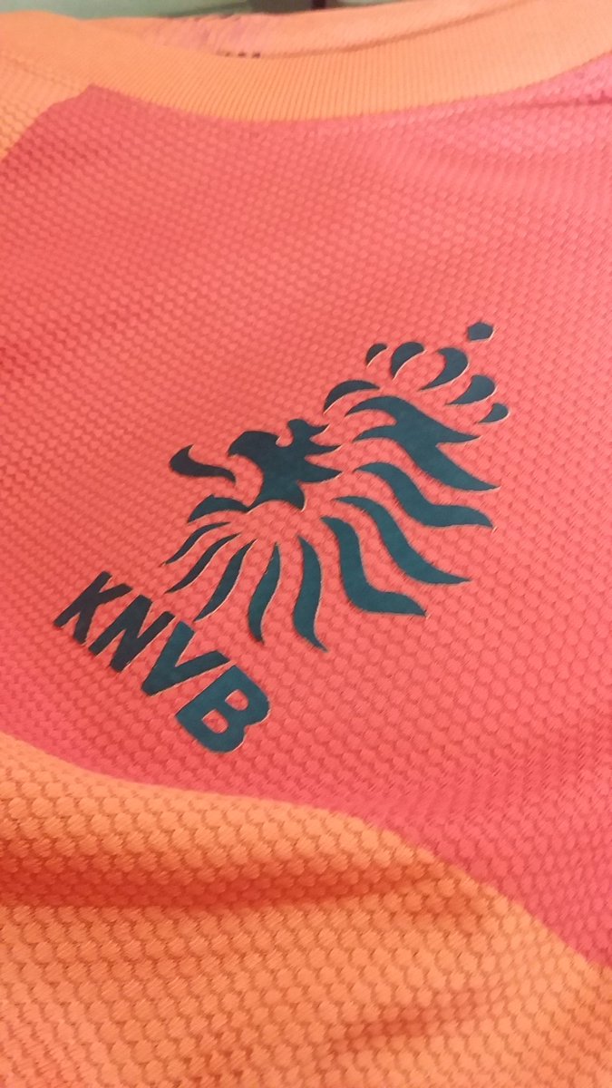 Anggaeru8's tweet photo. Belanda
Size xl
L60 x P74
Authentic

Harga 300k
Wa.0852 7865 6170

#jakarta #bandung #malang #sleman #tangerang #bogor #JerseyCity https://t.co/ndljG8LrlJ