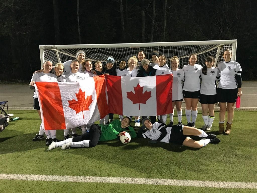 der_cassie's tweet photo. #CanMNT #CanadaRed #fusionfootball https://t.co/DZY4rOAhdq