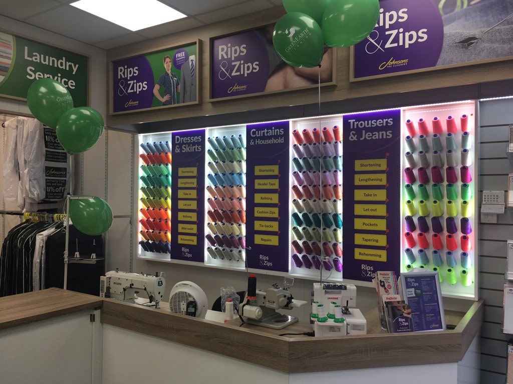 BNatzyl's tweet photo. Welcome to our new look branch In Royston with their new services! Good luck to the Team 💚💚💚🥳 #area65 #refit @MOJODryCleaners @JamesTCobbler @Kezzad7 @NickoRobo46 @gjwry @Timpson_News https://t.co/uHdHSem3gI