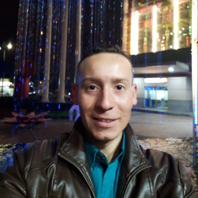 #NuevaFotoDePerfil https://t.co/YlCS5QX2ha<a href="/tag/nuevafotodeperfil"class="tags">#NuevaFotoDePerfil</a>