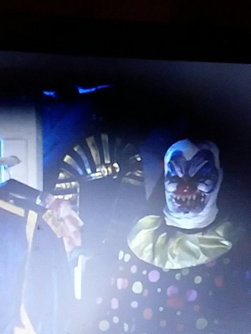 Ok pop quiz , who knows this clown? What movie is he from ..... https://t.co/lW6f3vPunB<a href="/tag/newprofilepic"class="tags"><span>#newprofilepic</span></a>