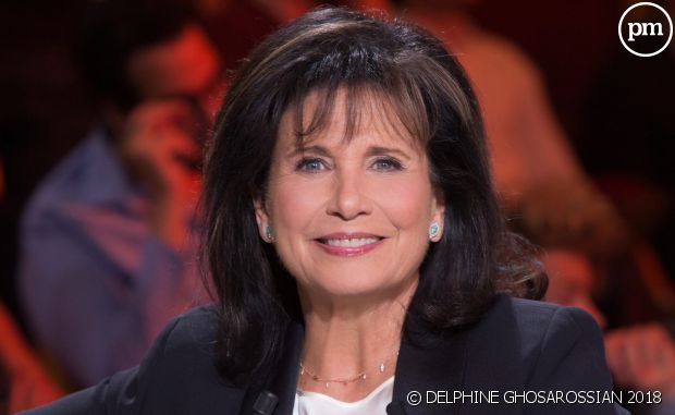 puremedias's tweet photo. Audiences : "Chérif" leader en hausse, "NCIS" devant "VTEP" très faible sur TF1, France 3 souffre https://t.co/8sBETb3Q0A https://t.co/jB8KVYUI8p