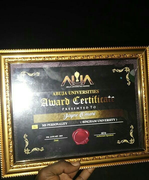 au_awards's tweet photo. CONGRATULATIONS!! ๐ฅ
MISS PERSONALITY !!
BINGHAM UNIVERSITY
. . .
#AUAwards
#AUA2019
#VipAccessNigeria https://t.co/Wf9dY3PatD