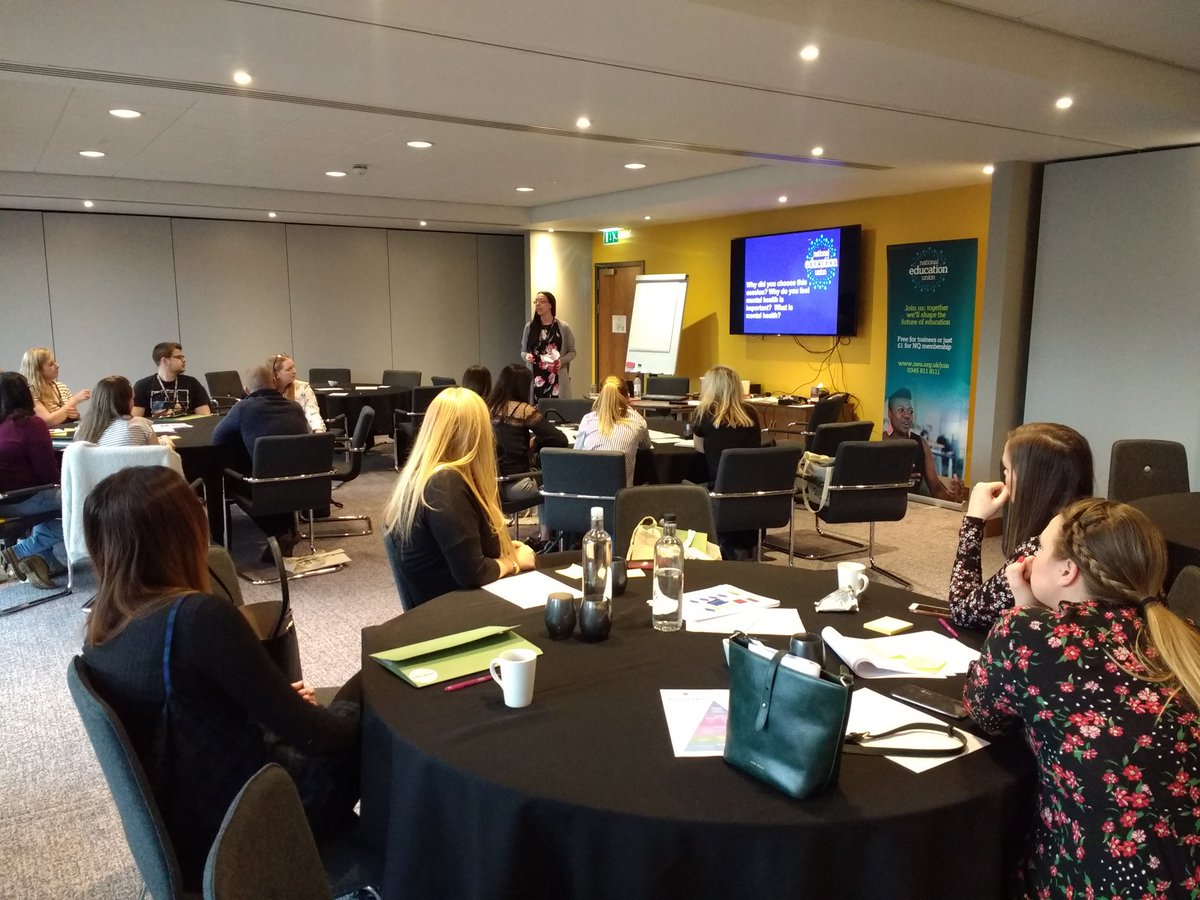 NEUnorthern's tweet photo. Now we're learning about activism with workshops on primary assessment, workload, inclusion and supporting diversity and staff mental health and wellbeing #RECT19 https://t.co/ajTbhosDBP