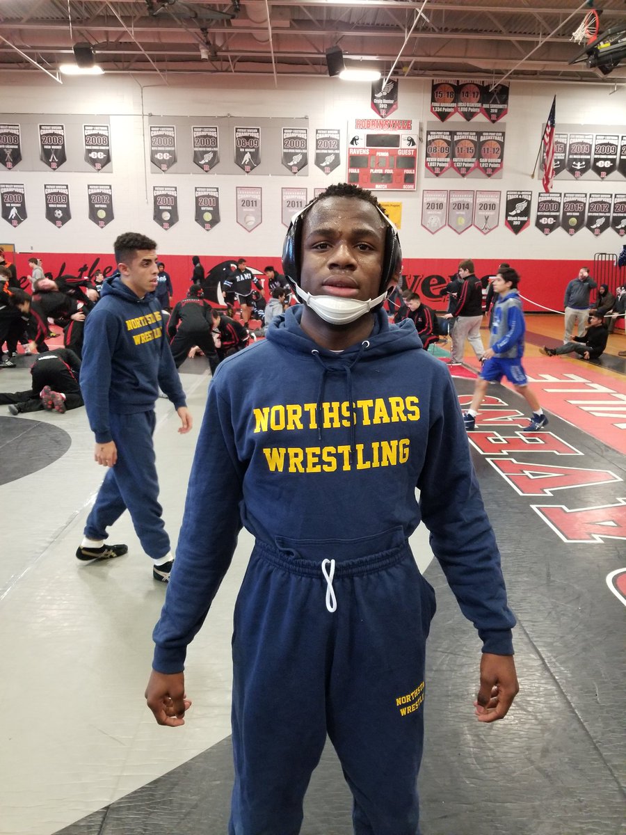 His REAL name is WildJeff. Retweet if you think this is the BEST name of a high school wrestler in the state! Let's get this kid as many retweet as possible. #NottinghamHighSchool
#hardestworkerintheroom
#wrestler4life
#newjersey
#retweet