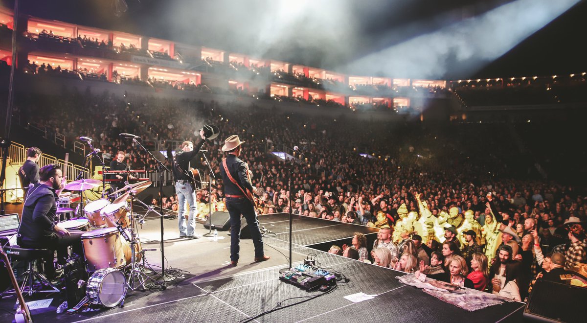 WilliamMichaelMorgan (@wmmorgan) on Twitter photo Night 1 of the <a href="/OfficialJackson/">Alan Jackson</a> tour was UNREAL!!!! Thanks for bringin’ the party #Louisville! <a href="/Resistolhats/">Resistol Hats</a> <a href="/DurangoBoots/">Durango Boots</a> <a href="/CountryRebelCo/">Country Rebel</a> <a href="/KFCYumYumCenter/">KFC Yum Yum Center</a> .
.
.
#letsgo #thankful #kentucky #kfcyumcenter #alanjackson #tour #countrymusic Night 1 of the <a href="/OfficialJackson/">Alan Jackson</a> tour was UNREAL!!!! Thanks for bringin’ the party #Louisville! <a href="/Resistolhats/">Resistol Hats</a> <a href="/DurangoBoots/">Durango Boots</a> <a href="/CountryRebelCo/">Country Rebel</a> <a href="/KFCYumYumCenter/">KFC Yum Yum Center</a> .
.
.
#letsgo #thankful #kentucky #kfcyumcenter #alanjackson #tour #countrymusic