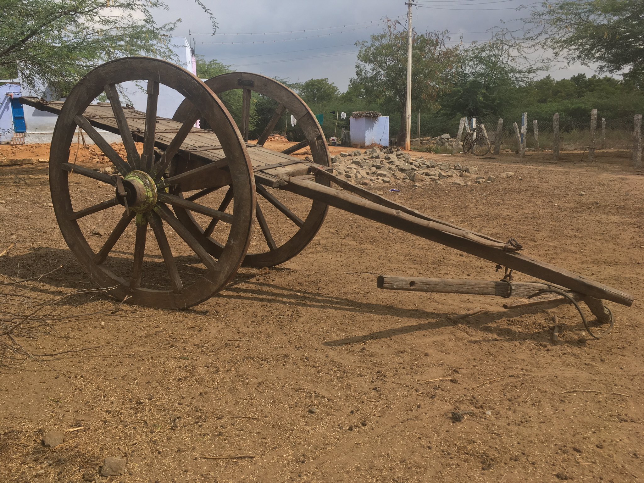 Dx1CDBuU0AA7Pul?format=jpg&name=large