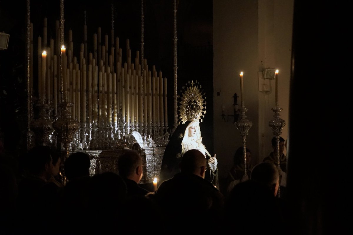 Desde nuestra juventud lamentamos la pérdida de Julen y nos unimos al dolor de su familia y toda España. Elevemos una oración por su alma para que Jesús Nazareno y la Virgen de los Dolores lo acojan en la Gloria Eterna.
