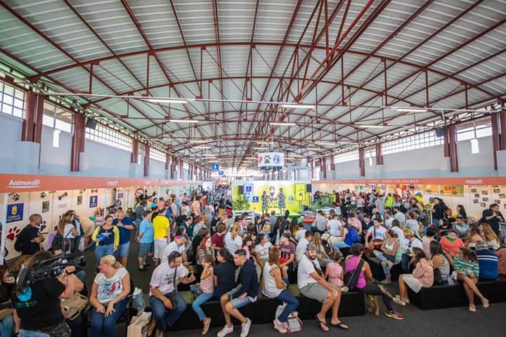 cajasiete's tweet image. ¡Hoy sábado arranca la segunda edición de #Animundo con la colaboración de Cajasiete! 💚💚 Durante este fin de semana la Feria del Animal de Compañía en @infecar contará con actividades, talleres, charlas, exhibiciones y pasarelas de adopción 🐕🐶