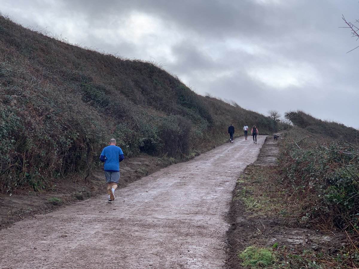 Nice to see lots of people doing the #Woolacombe <a href="/parkrunUK/">parkrun UK</a> this morning.  Very high tide but good to see <a href="/NorthDevonNT/">NorthDevonNT</a> have widened and flattened one of the paths from the dunes