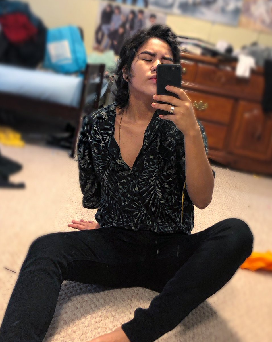 notaslxcal's tweet photo. oh honey i love you 

//#ftm #translooklikethis https://t.co/yrjqgZFXg7