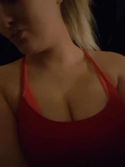 It's been to long since I've been online lovers! https://t.co/4GyTsrcApZ<a href="/tag/manyvids"class="tags"><span>#manyvids</span></a>