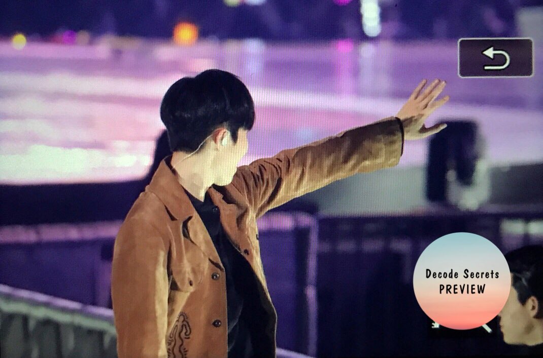 Decode_Secrets's tweet photo. 190126 워너원 콘서트 Therefore Day3 프리뷰
언제나 다정하지😊😭😭
#워너원 #wannaone #김재환 #jaehwan https://t.co/4a3L1y3rx3