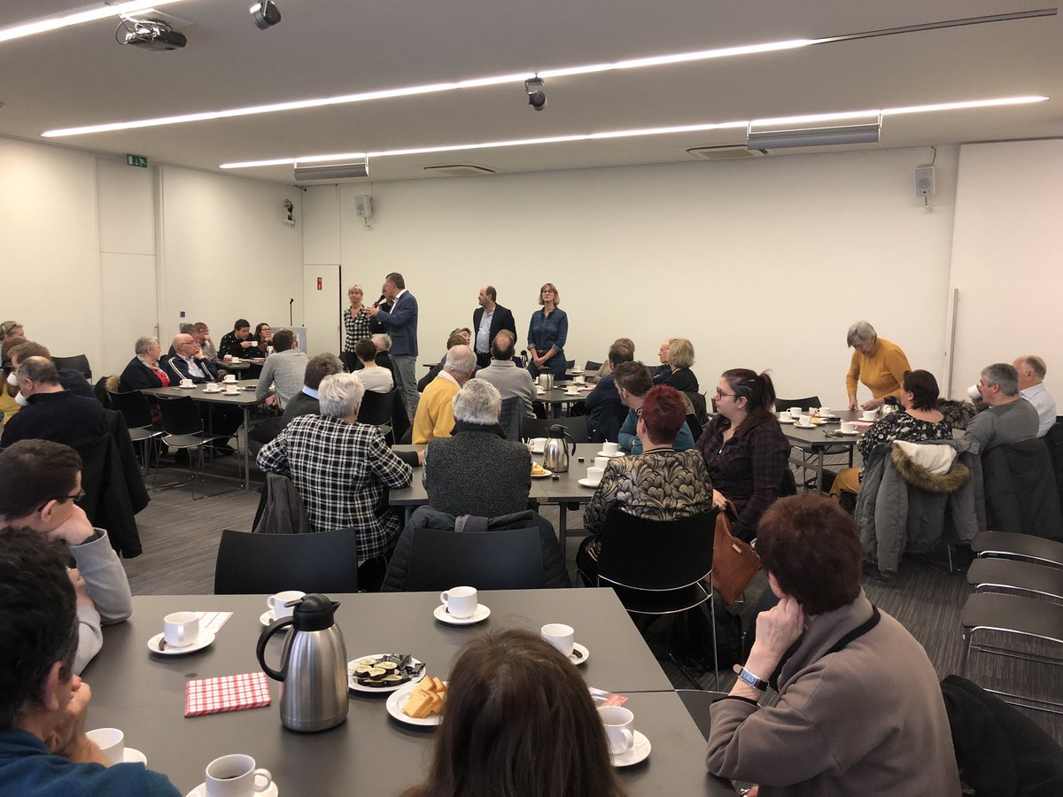 steve_vdb's tweet photo. Het gemeentebestuur nodigt de nieuwe inwoners uit voor een gezellige welkomstbabbel. #warmBredene #onzegemeentewerkt https://t.co/9HB1Ixr0Or