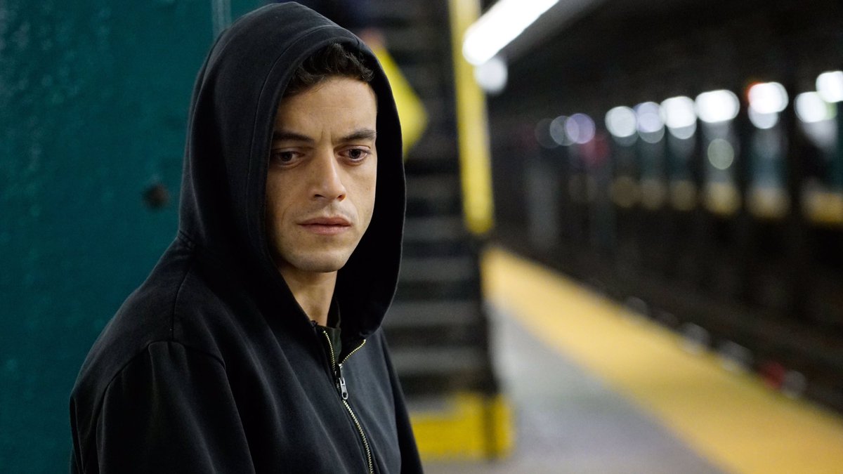 FilmnBreak's tweet image. Mr Robot

IMDB 8,6/10
Rotten Tomatoes 93%
Tv.com 8,7/10

Maybe I should give you a name. But that’s a slippery slope, you’re only in my head, we have to remember that. Shit, this actually happened, I’m talking to an imaginary person.
#MrRobot #usanetwork #netflix