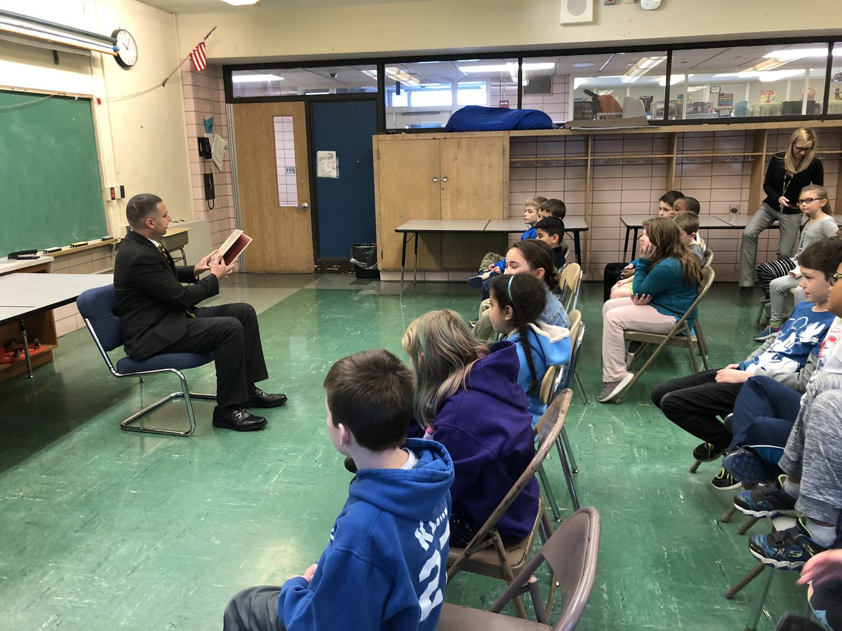 Great school visits this week!  Personalized learning at Fyle; guest reading at Leary!  #rhadvantage