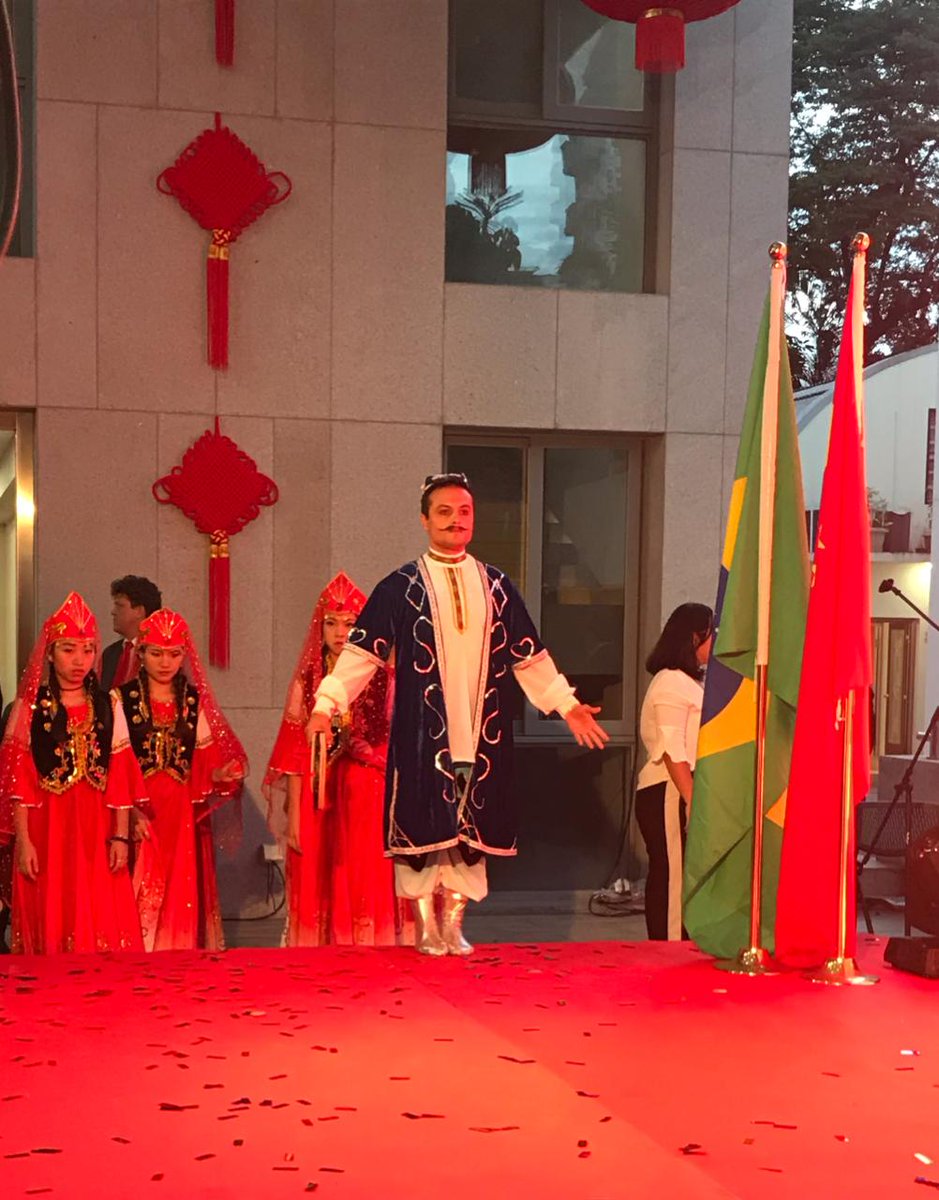 Apresentação no consulado chinês no dia 24 de janeiro de 2019.