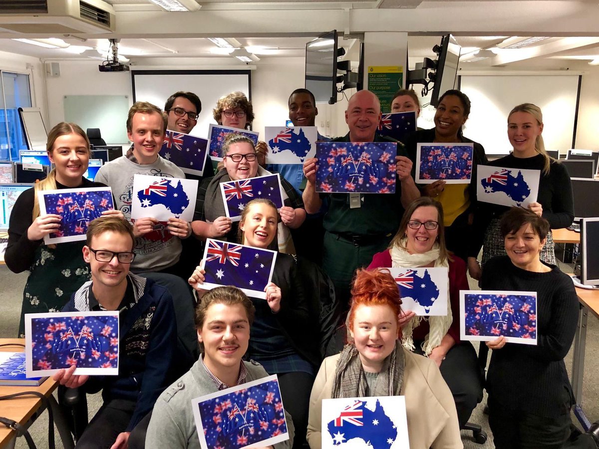 Ldn_Ambulance's tweet photo. 25% of our #paramedics are Australian, but not all our Aussie staff work in ambulances. 

David works in our control room training new call handlers. Believe it or not – he moved here for the weather!

His students are in the #AustraliaDay spirit! https://t.co/JbV32ZpdwR
