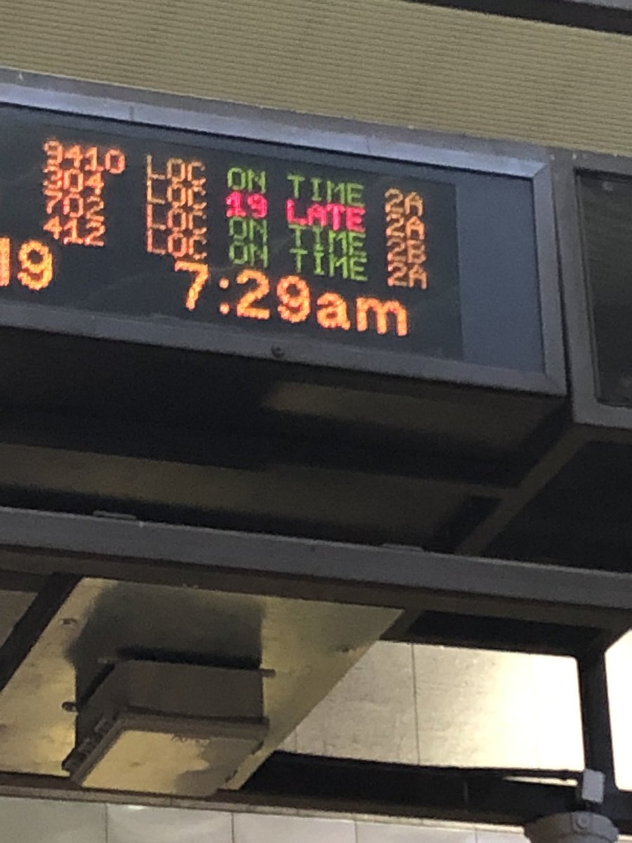 GabbyBee7's tweet photo. Screw you @SEPTA just what I needed on a Saturday morning after a 12hour shift. I swear this line never runs efficiently https://t.co/pzUr9rCs2c