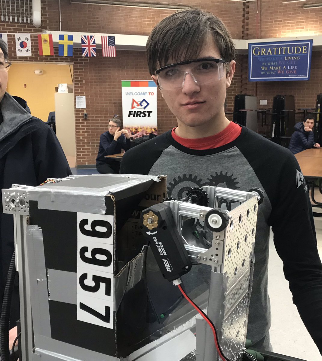 RobocraftFTC's tweet image. Team 9957 is ready to rock and roll!