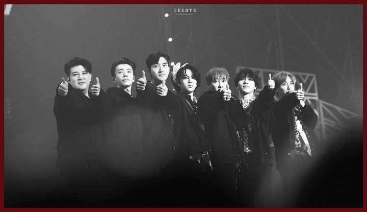 Gujia19's tweet photo. #ELFLoveOurKingSJ 💙️💙️💙️ @SJofficial https://t.co/dYtftmnqmy