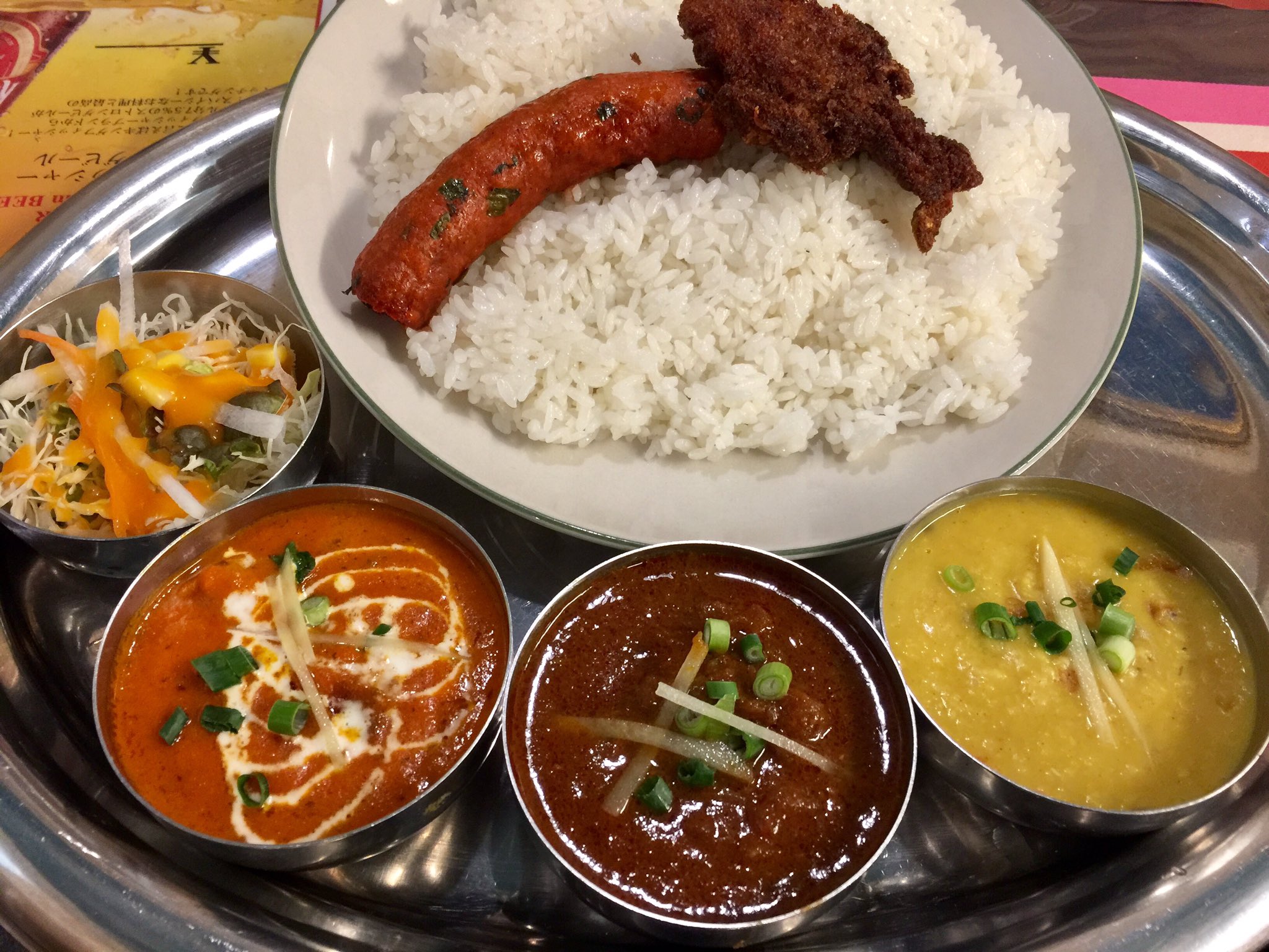 Max Sur Twitter カレー部 自主トレ 千歳烏山のカビール ティーンマハラニカレーセット フィッシュ マトン ダルの3種のカレーとシシカバブ チキンカツレットがついてます ここは美味いですよ チーズナンも捨てがたかったですけど今回は Max Sur Twitter カレー部 自主トレ 千歳烏山のカビール ティーンマハラニカレーセット フィッシュ マトン ダルの3種のカレーとシシカバブ チキンカツレットがついてます ここは美味いですよ チーズナンも捨てがたかったですけど今回は
