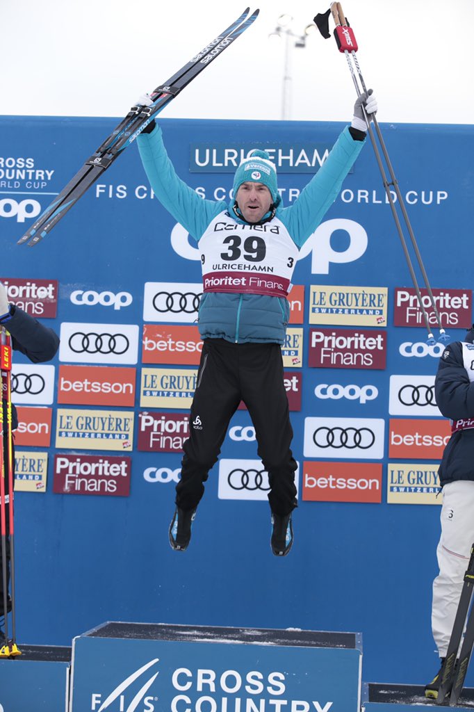 salomonnordic's tweet photo. He is the 🤴 of #ulricehamn ! @manificaventure wins the 15 km @FISCrossCountry World Cup in 🇸🇪! #timetoplay #salomonnordic #fastcarbon 📸 Nordic Focus https://t.co/pSsfZLA5m3