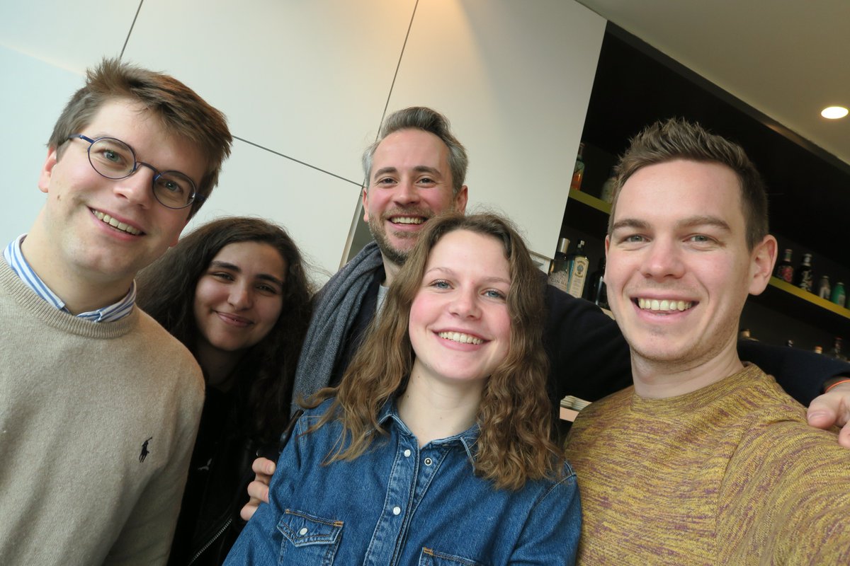 vermeulenniels's tweet photo. JONGCD&amp;V Brugge @jongbrugge heeft een nieuwe voorzitter! Heel blij dat ik na 8 jaar de fakkel mag doorgeven aan @FebeBaekelandt! 🔥 https://t.co/Vujbetz85t