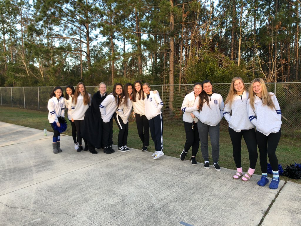 BTHS_Cheer's tweet photo. Spirit Run 5K https://t.co/07zJ1pYvV4
