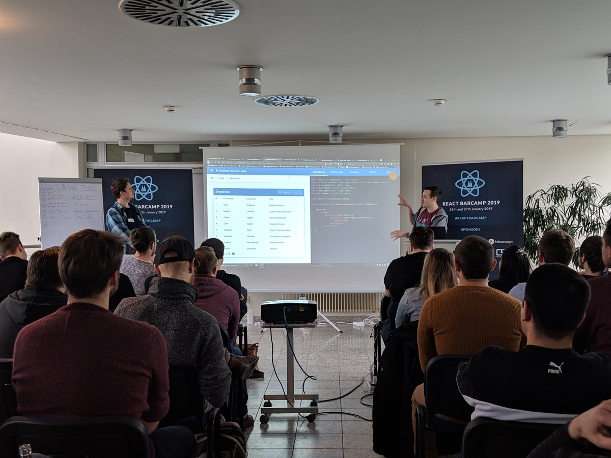 ReactBarcamp's tweet image. ⚡💬 Lightning Talk #2: Benedikt showing #ExtReact. #react #ReactBarcamp