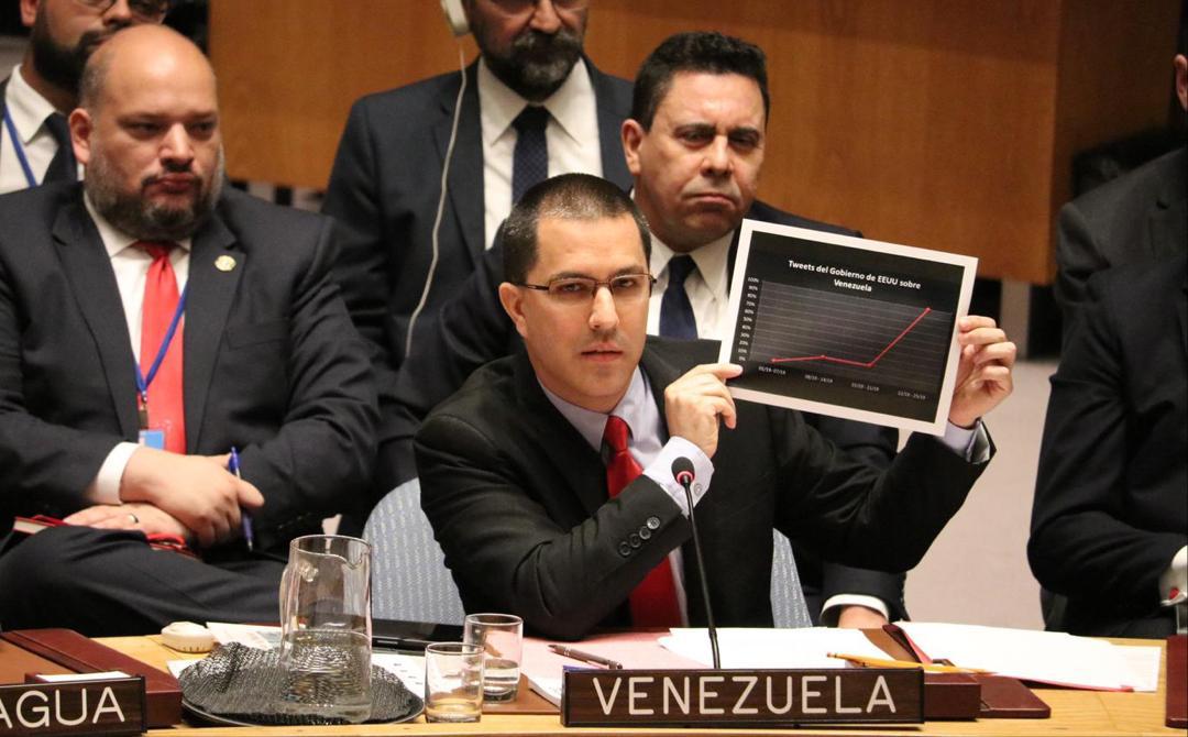 NicolasMaduro's tweet image. Las palabras de @jaarreaza, son las de un Canciller de una nación libre y soberana, que jamás será sometida a los caprichos y designios de ningún imperio. Venezuela expresó fuerte, claro y con respeto, su verdad ante el mundo. ¡Seguimos venciendo!