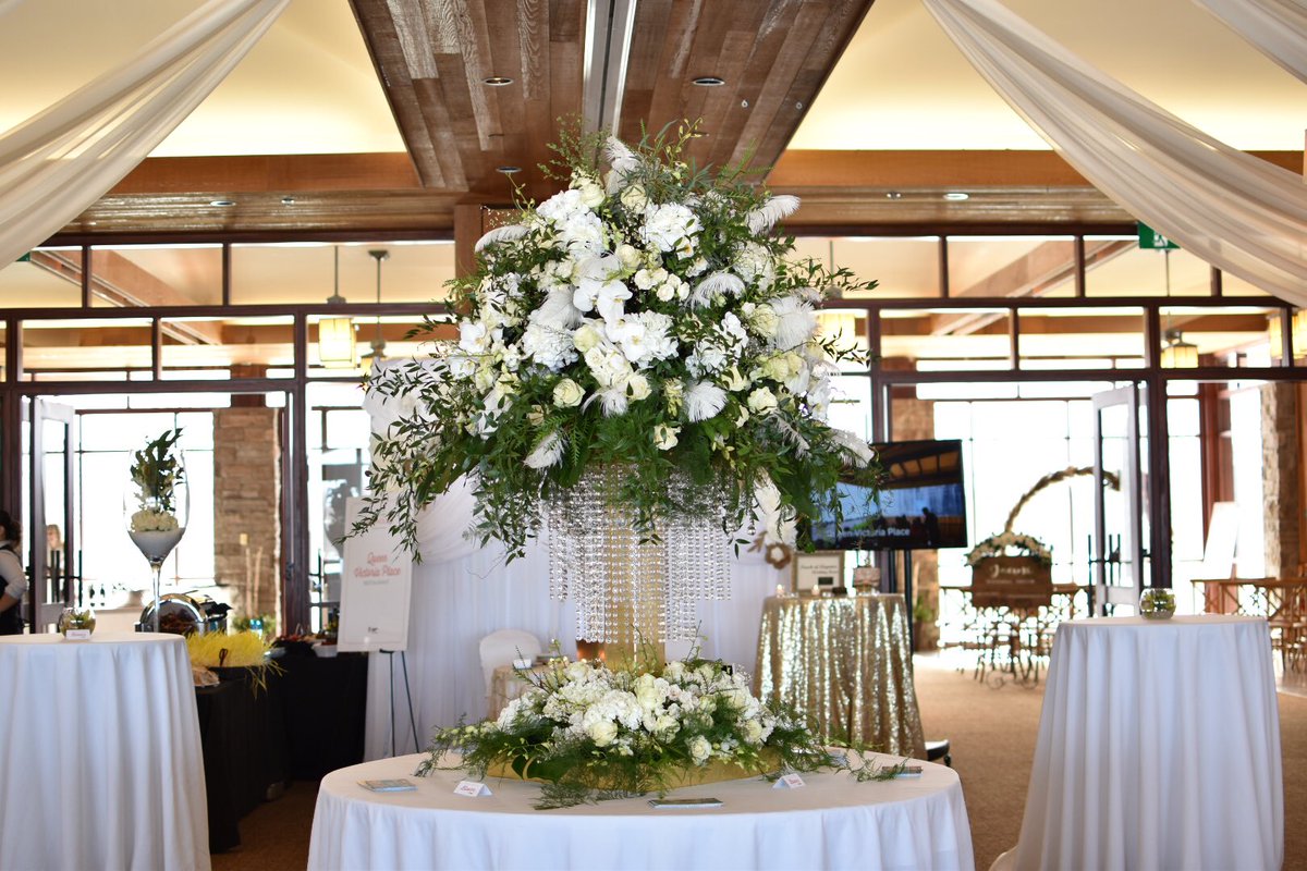 npweddings's tweet photo. Our annual Niagara Parks Weddings Open House is underway at Legends on the Niagara! Join us until 3pm to taste menu offerings from our chefs, learn about our venues and discuss how your wedding dreams can become reality! #NiagaraParks #Weddings https://t.co/30aHizRfDG