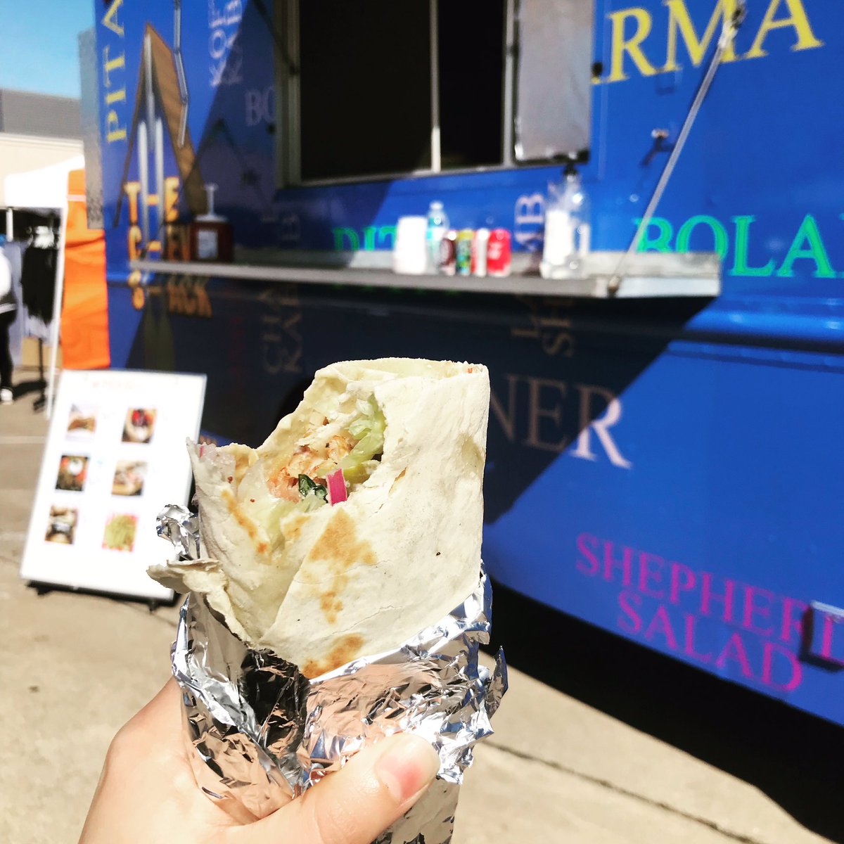 thechewshack's tweet photo. How about a #shawarma !! We’ll be @eurekaheights all day today 3pm-10pm. 😋

•
•
#houstonfoodtrucks #houstontx #houstonfood #houstonhalal #halaleats #halal #houstonfoodies #mediterranean #foodgram #thechewshack https://t.co/oRFPu2S7fc