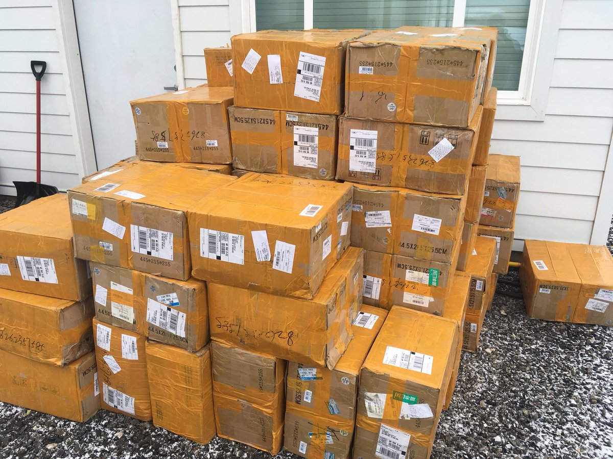 PowerBlockGroup's tweet image. Latest batch of miners... 14.0 th anyone? #asic #mining #hashing