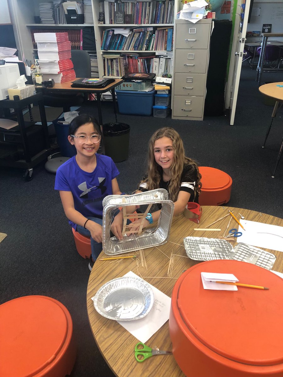 MillerHermosa16's tweet photo. Saturday GATE Academy #Fsdlearns @fullertongate #hermosaleads2019 #learnmoveacheive https://t.co/sBijSPKmfO