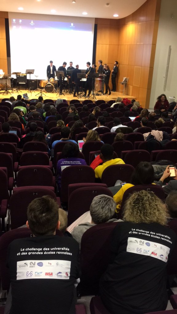 DTRennes's tweet image. Grand merci à tous nos partenaires qui nous ont accompagné dans cette aventure. 
Dédicace spéciale au @CreditAgricole mécène du challenge et de la formation à Digital Transformer. Clin d’œil @FrancoisCormier #NicolasOrhon et @SebastienEloy 
Merci aux challengers
#DigitalChallenge