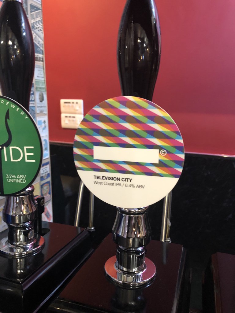 lincolnpubman's tweet photo. I’m @justbeermicro drinking @manualbrewco Television City West Coast IPA 6.4%

#hoptastic 

First pubs of the BeerMuda Triangle Beer Festival in Newark.

@NewarkCAMRA
@VisitNewark https://t.co/d9bOrCuhju