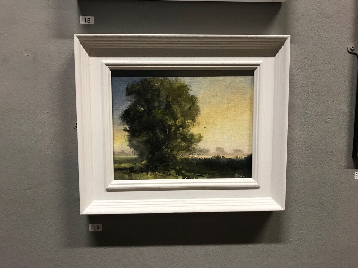 BluestoneArt's tweet photo. We had the pleasure of picking the winner for this years annual exhibition at the @lincolnshireartistssociety - Well done to Nick Teales’ entry “White Willow at sunrise, West Deeping” 
We look forward to the next exhibition 🖼  

#Art #ArtistSociety #LincolnshireArtistSociety https://t.co/4Ad13xaFqT