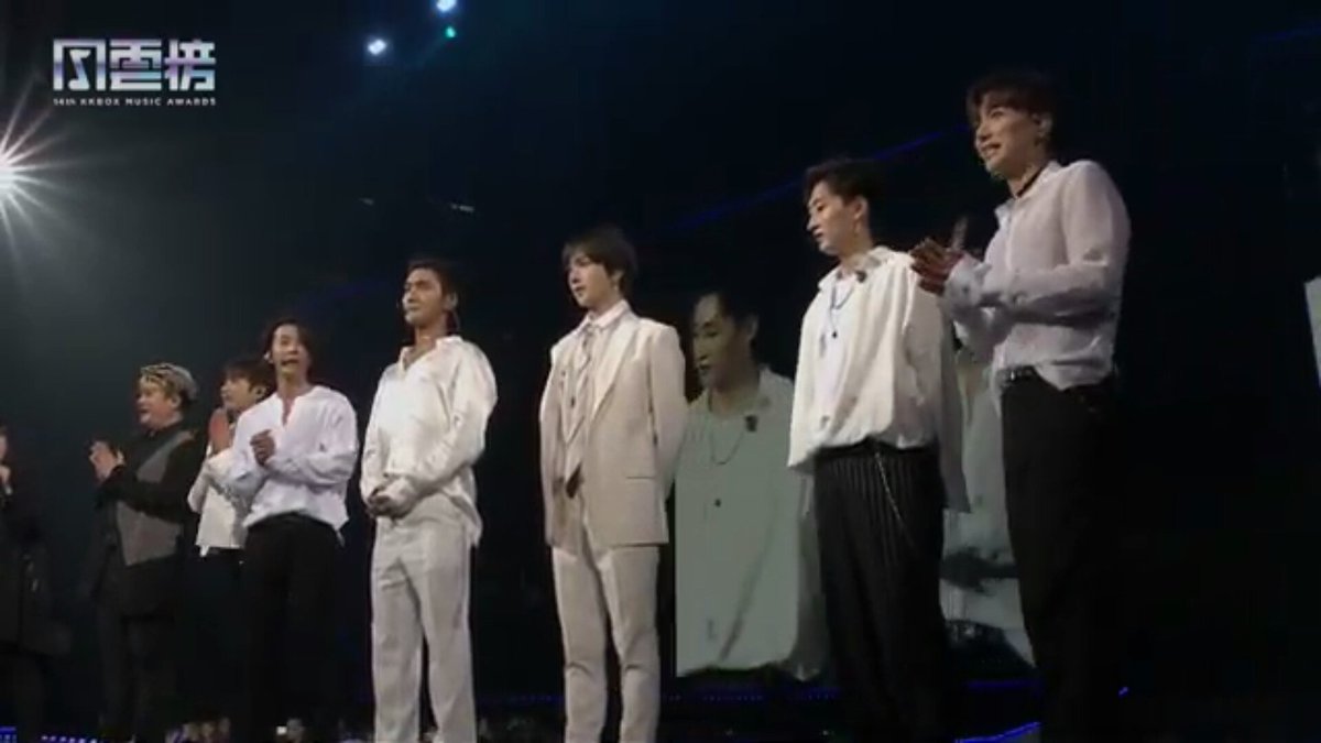 Jane20181's tweet photo. #ELFLoveOurKingSJ
@SJofficial
永远爱你们! https://t.co/97lrNLOC7z