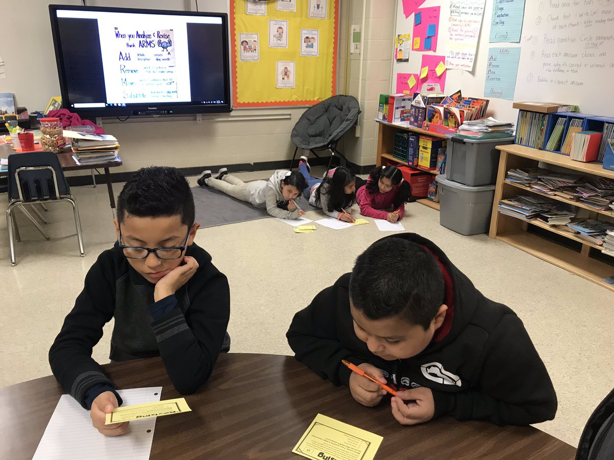 MrsBringmann's tweet photo. Enjoying Writing Saturday School! Task cards for the win! #revisingandediting #GrayTELA @LAshley2016 @drfountain1 @SADubberke @jott878 https://t.co/cjwws3fOHK